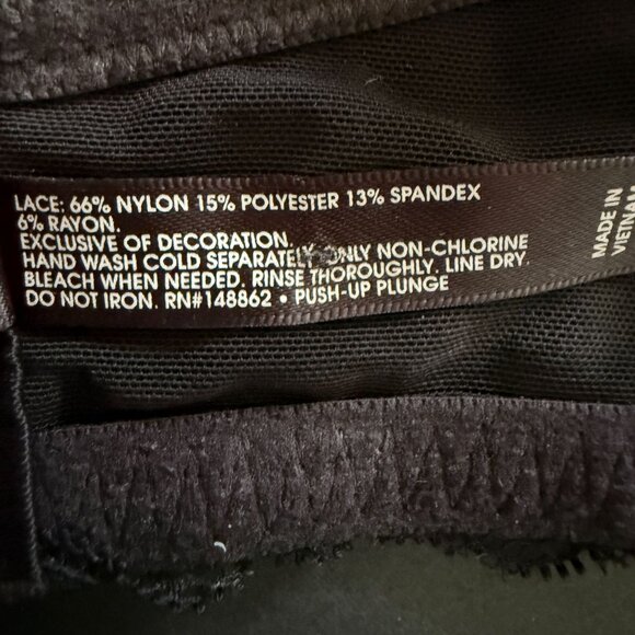 Torrid Curve 44B Black Floral Lace Push-Up Plunge Bra Adjustable Convertible - Picture 7 of 12